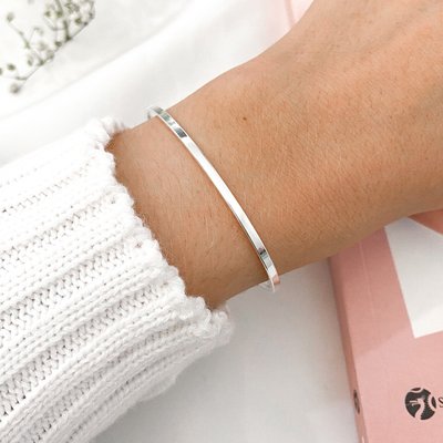 bracelete fio quadrado m