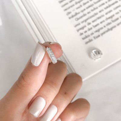 Argolinha Cravejada Prata 925 Argolinha Cravejada Prata 925