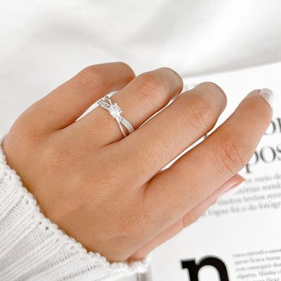 Anel solitário aro duplo prata 925