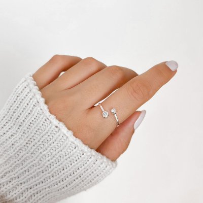 Anel regulável ponto de luz em prata 925 Anel regulável ponto de luz em prata 925