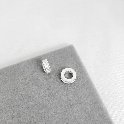 berloque separador cravejado fino prata