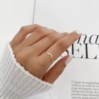 anel chevron liso prata 2
