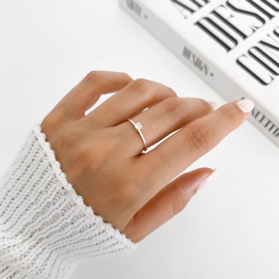 anel solitario tradicional em prata 925 1