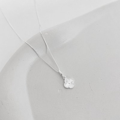 colar trevo detalhes virginia versailles prata 925 glamour pratas 2