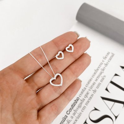 brinco coracao vazado cravejado prata 925 3