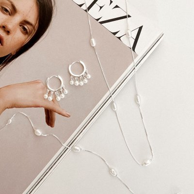 argola de prata lisa com perolas glamour pratas 5