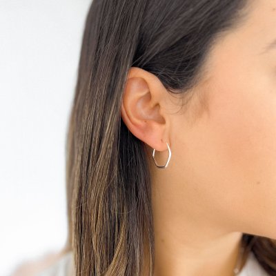 brinco argola geometrica prata 2
