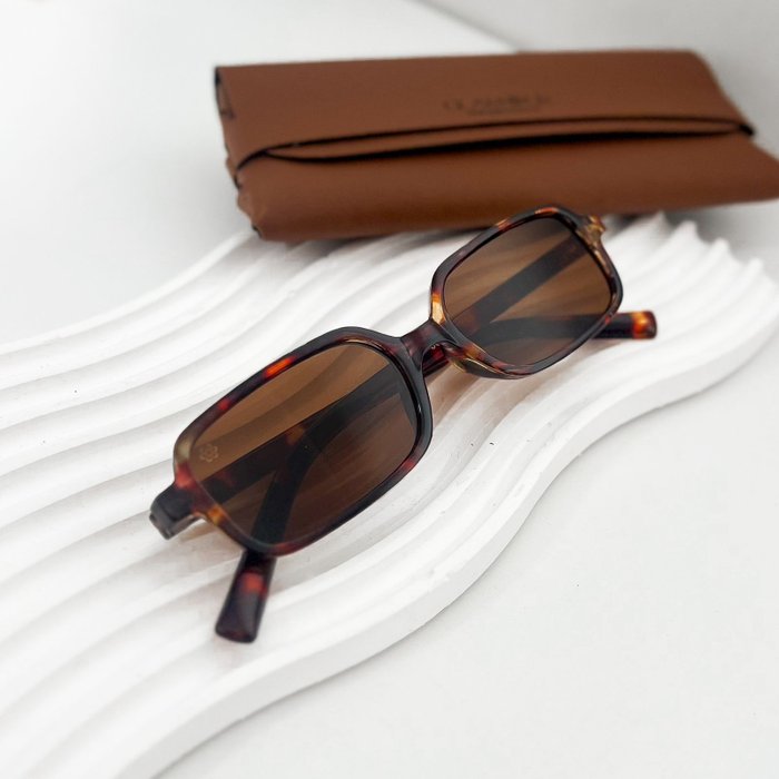 oculos de sol retangular monaco tartaruga 3